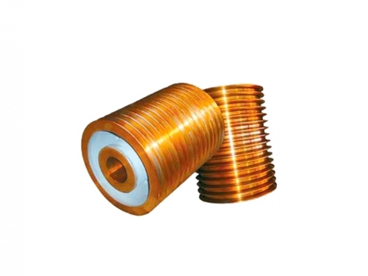 Pulley for the activation of the boiler extractor